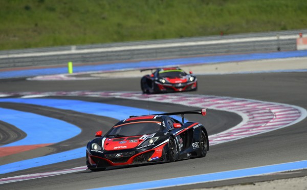 ELMS-2014-Test-PAUL-RICARD-Les-deux-McLaren-ART-GP-N°99-et-98-Photo-Antoine-CAMBLOR