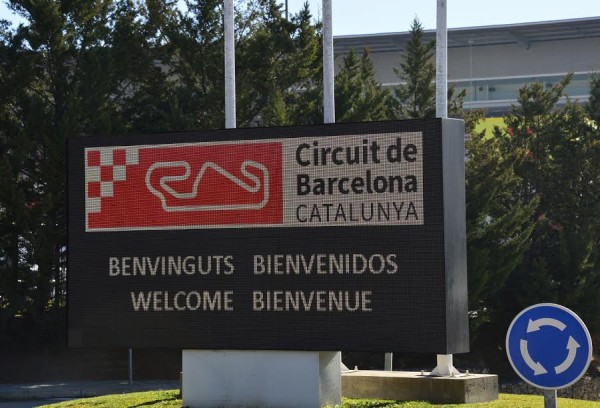  F1-2015-MONTMELO-Test-Samedi-28-fevrier-FORMULA-ONE-TESTS-DAYS-Bienvenue-à-CATALUNYA-Photo-MAX-MALKA.