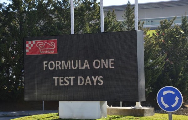 F1-2015-MONTMELO-Test-Samedi-28-fevrier-FORMULA-ONE-TESTS-DAYS-Photo-MAX-MALKA
