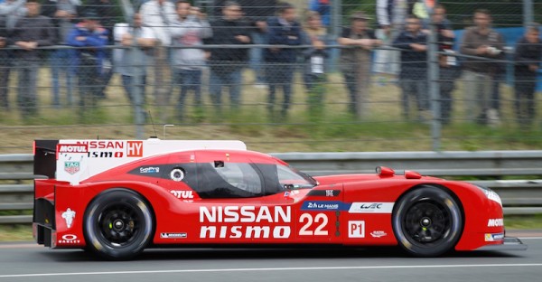 24-HEURES-DU-MANS-2015-Test-La-NISSAN-GT-R-NISMO-N°-22-Photo Thierry COULIBALY