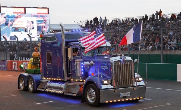  24-HEURES DU MANS CAMION-2015- La fabuleuse parade Photo THIERRY-COULIBALY-