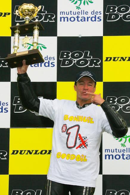 MOTO-ENDURANCE-Bol-2005-vainqueur-de-la-Super-Roadster-Cup-Ma-derniere-photo-de-Bruno-©-Photo-Michel-Picard.