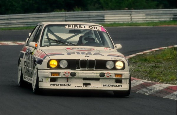  Johnny-CECOTTO-24-Heures-Nürburgring-1992-Vainqueur-avec-Christian-DANNER-Jean-Michel-MARTIN-et-Marc-DUEZ-©-Manfred-GIET