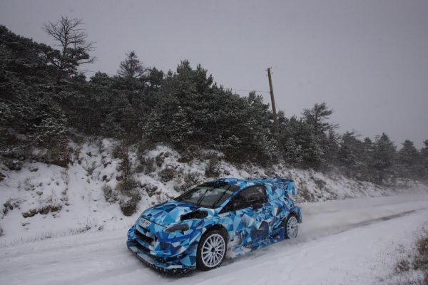  WRC-2016-Test-de-la-nouvelle-FORD-FIESTA-RS-dans-le-sud-est-de-la-FRANCE-Photo-Eric-DOBROWOLSKY-
